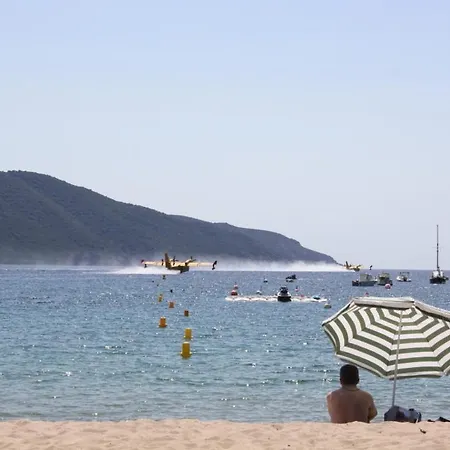 Maison De Pour 10 Personnes De 4 Front De Corse-du-sud Appietto