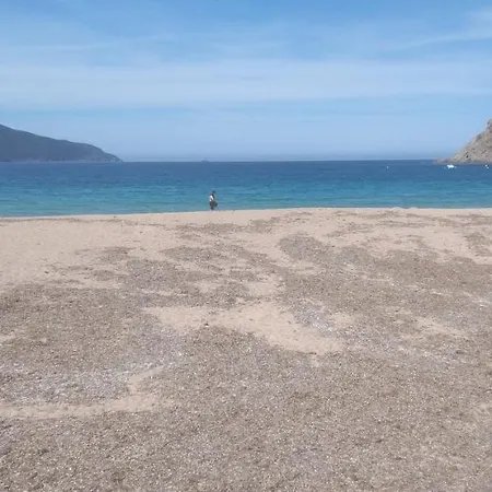 Maison De Pour 10 Personnes De 4 Front De Corse-du-sud *