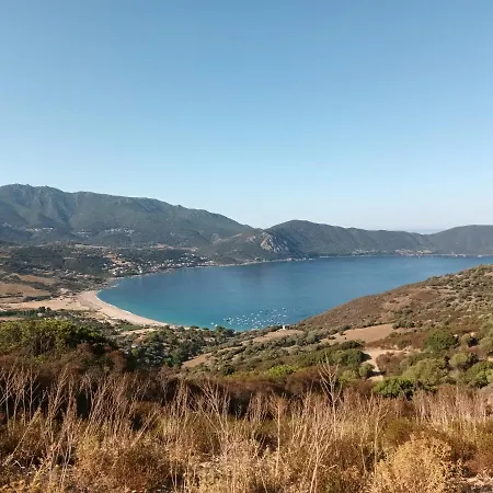 Maison De Pour 10 Personnes De 4 Front De Corse-du-sud Feriehus