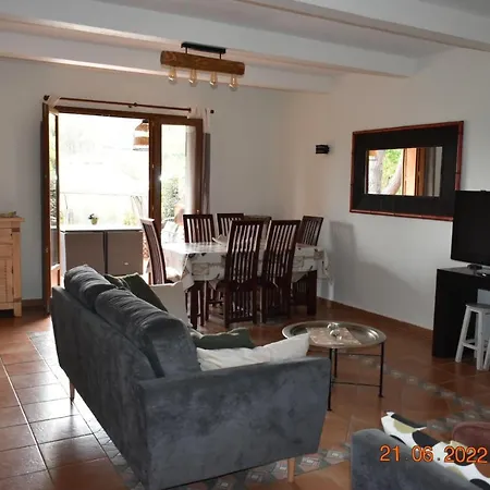 펜션 Maison De Pour 10 Personnes De 4 Front De Corse-du-sud