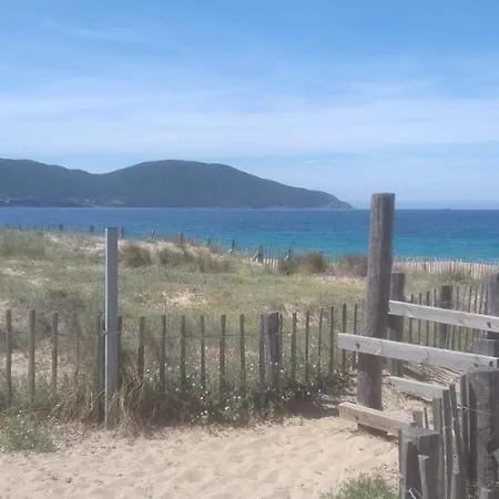 펜션 Maison De Pour 10 Personnes De 4 Front De Corse-du-sud 아피에토