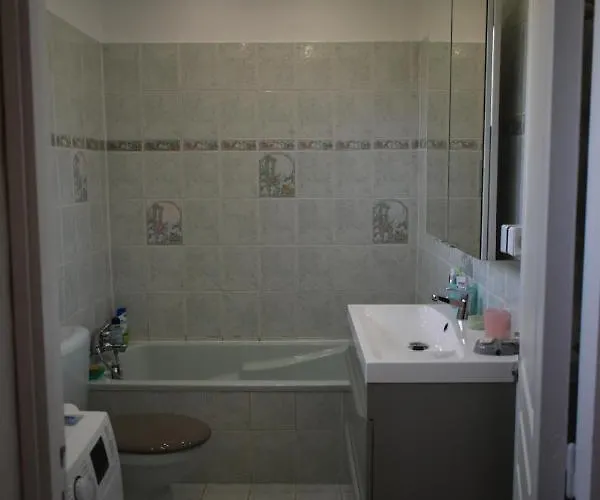 Casa de Férias Maison De Pour 10 Personnes De 4 Front De Corse-du-sud Appietto