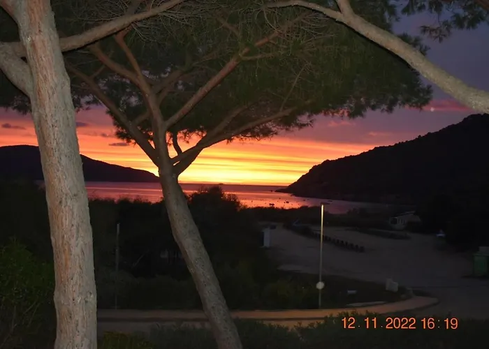 Maison De Pour 10 Personnes De 4 Front De Corse-du-sud * Appietto